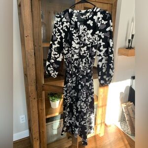 Talbots Black and White Petite Floral Long Sleeve Dress